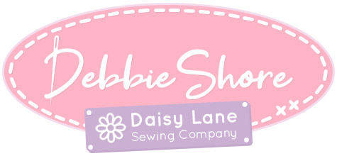 FREE Heart Shape Template Download - 2 Styles – Debbie Shore Sewing