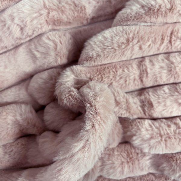 Plush Fur – 1m Fabric Roll Blush - Image 2