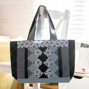 Coombe Bag Sewing Pattern by Suzie Duncan - Download
