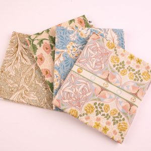 V&A William Morris Organic Cotton - Morris Muses 4 Fat Quarter Pack